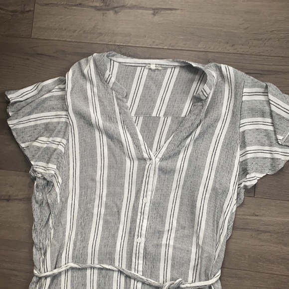 En Creme Grey/White Dress - Size Large - Picture 2 of 5